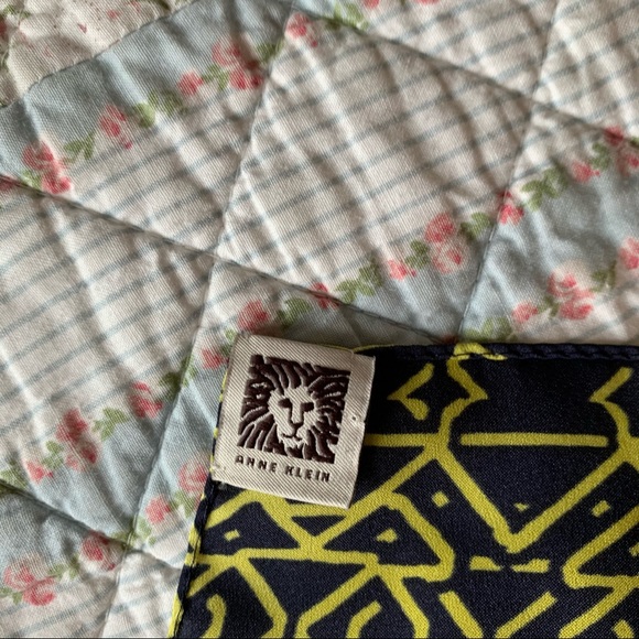 Anne Klein Scarf Geometric Multicolored - Picture 6 of 8